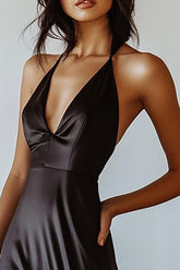 Satin A Linie Neckholder Schwarzes Krawattenkleid mit Schlitz